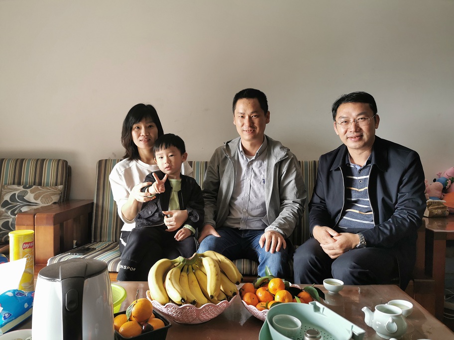 1579336057364938.jpg 書記.jpg